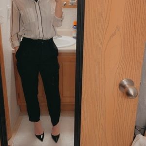 BEAUTIFUL PAIR OF EXPRESS SLACKS